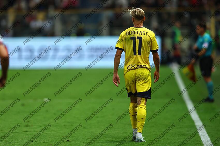 Pontus Almqvist (Parma) during the Italian Serie A match between Parma 2-3 Cagliari at Ennio Tardini Stadiumon September 30, 2024 in Parma, Italy.. (Photo by Maurizio Borsari/AFLO) PARME-CAGLIARI (2-3) No third party sales 