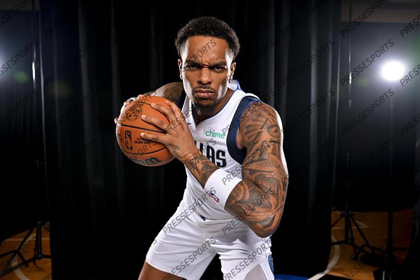 Sep 30, 2024; Dallas, TX, USA; Dallas Mavericks forward P.J. Washington (25) poses for a photo during the 2024 Dallas Mavericks media day. Mandatory Credit: Jerome Miron-Imagn Images Dallas Mavericks-Media Day 
