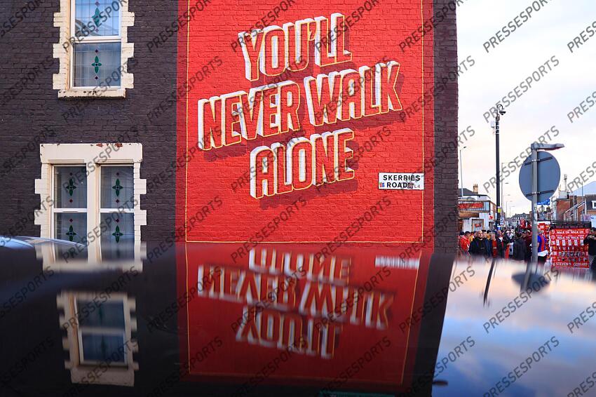 2nd October 2024 - UEFA Champions League - League Phase - Liverpool v Bologna - A 'You'll Never Walk Alone' mural is reflected in a car roof - Photo: Simon Stacpoole / Offside. LIVERPOOL-BOLOGNE (2-0) 