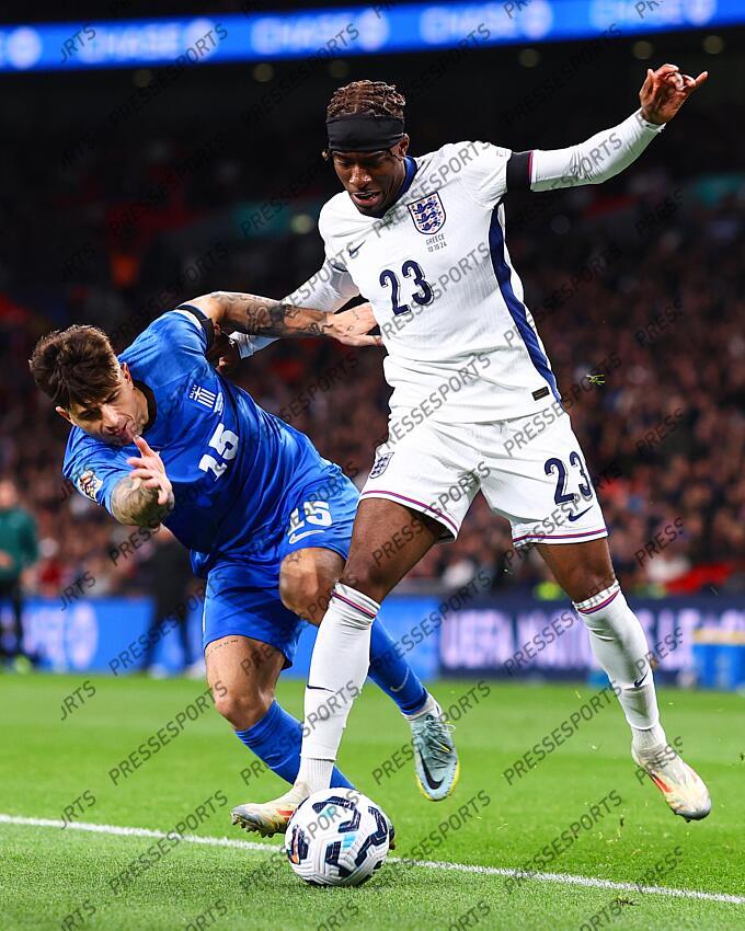 10 October 2024, London - UEFA Nations League - England v Greece - Lazaros Rota of Greece and Noni Madueke of England - Photo: Jacques Feeney / Offside. ANGLETERRE-GRECE (1-2) 