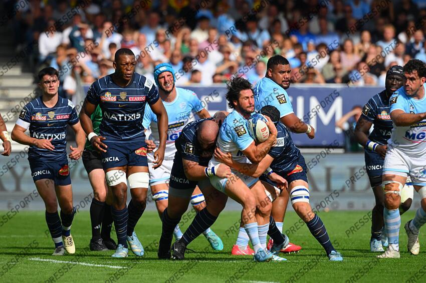 machenaud (maxime) BAYONNE-RACING 92 (32-15) kharaishvili (gia) et baudonne (maxime) en defense 