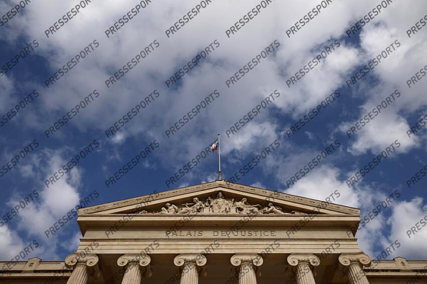 vue exterieure du TRIBUNAL CORRECTIONNEL de Marseille PROCES AGENTS DE JOUEURS 