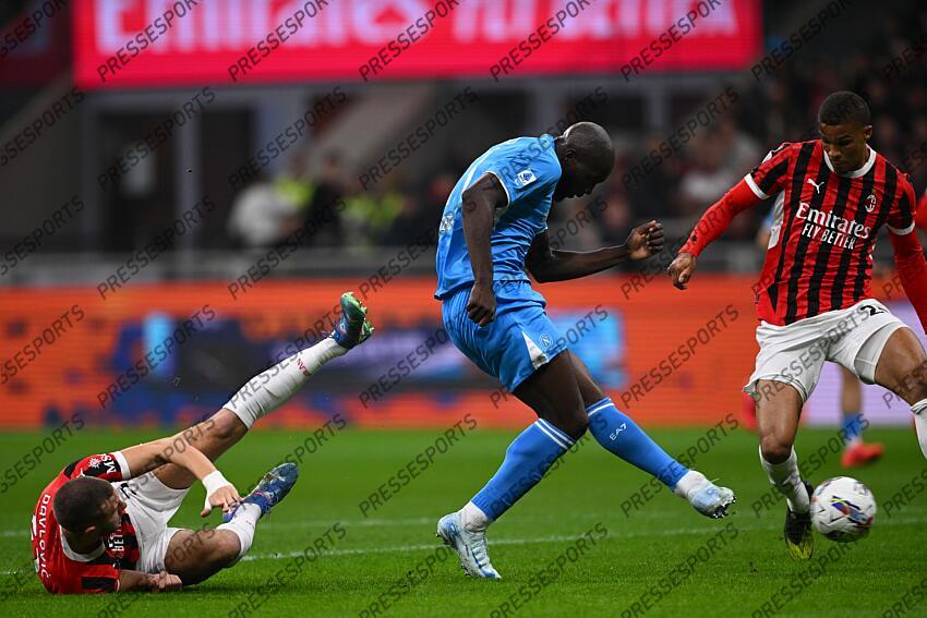 Strahinja Pavlovic (Milan)Romelu Lukaku (Napoli)Malick Thiaw (Milan) he scored the first goal for his team during the Italian Serie A match between Milan 0-2 Napoli at Giuseppe Meazza Stadium on October 29, 2024 in Milano, Italy. (Photo by Maurizio Borsari/AFLO)] AC MILAN-NAPLES (0-2) 