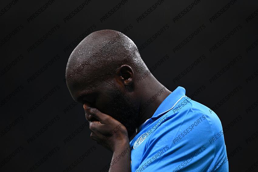 Romelu Lukaku (Napoli) celebrates after scoring his team's first goal during the Italian Serie A match between Milan 0-2 Napoli at Giuseppe Meazza Stadium on October 29, 2024 in Milano, Italy. (Photo by Maurizio Borsari/AFLO) AC MILAN-NAPLES (0-2) 