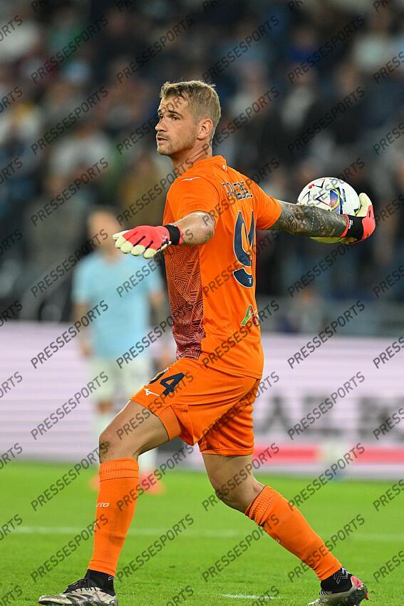 Foto IPP/Roberto Ramaccia Roma 16/9/2024 Campionato di Calcio Serie A 2024/2025 Lazio vs Hellas Verona Nella foto Ivan Provedel rinvia il pallone Italy Photo Press - World Copyright LAZIO-HELLAS VERONE (2-1) 