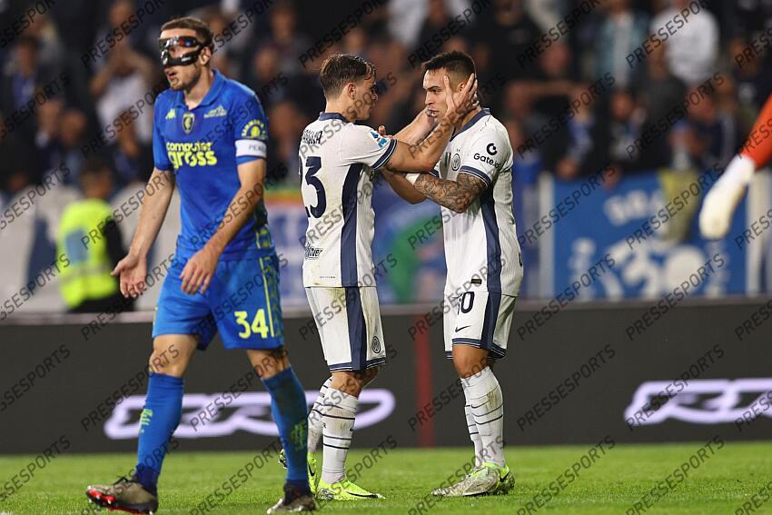 Lautaro Martinez (Inter)Nicolo Barella (Inter) celebrates after scoring his team's third goal during the Italian Serie A " match between Empoli 0-3 Inter at Carlo Castellani Stadium on October 30, 2024 in Empoli, Italy. (Photo by Maurizio Borsari/AFLO) EMPOLI-INTER MILAN (0-3) 
