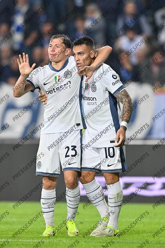 Foto IPP/Roberto Ramaccia Empoli 30/10/2024 Campionato di Calcio Serie A 2024/2025 Empoli vs Inter Nella foto Lautaro Martínez esulta con Nicolo Barella dopo aver segnato il gol del 0-3 Italy Photo Press - World Copyright EMPOLI-INTER MILAN (0-3) 