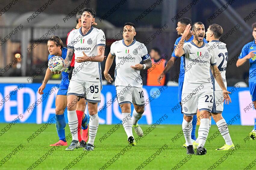 Foto IPP/Roberto Ramaccia Empoli 30/10/2024 Campionato di Calcio Serie A 2024/2025 Empoli vs Inter Nella foto Alessandro Bastoni rammaricato Italy Photo Press - World Copyright EMPOLI-INTER MILAN (0-3) 