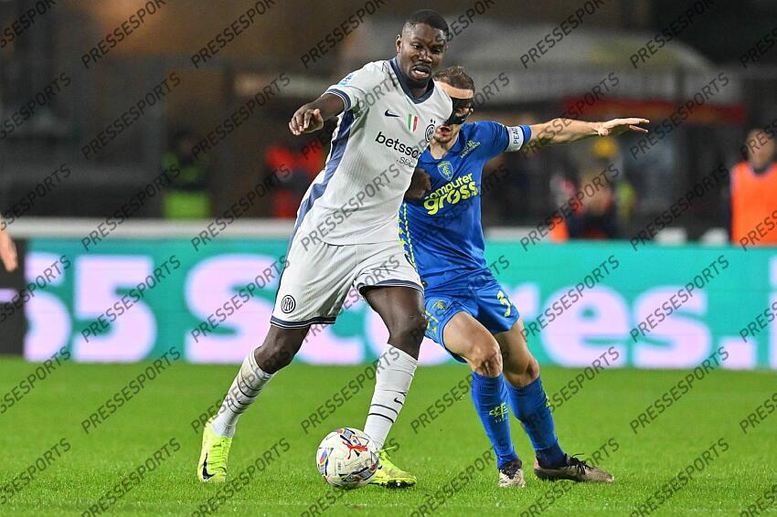 Foto IPP/Roberto Ramaccia Empoli 30/10/2024 Campionato di Calcio Serie A 2024/2025 Empoli vs Inter Nella foto Marcus Thuram in azione palla al piede Italy Photo Press - World Copyright EMPOLI-INTER MILAN (0-3) 