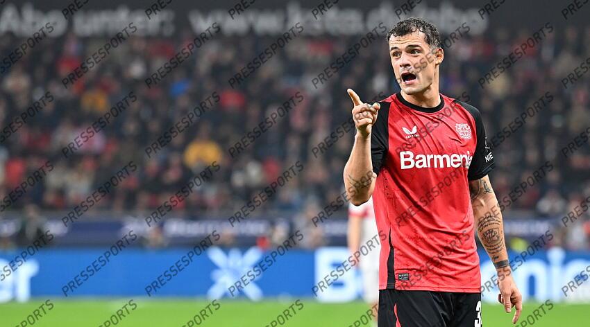 Granit Xhaka (Leverkusen) Leverkusen, 01.11.2024, Fussball, Bundesliga, Bayer 04 Leverkusen - VfB Stuttgart BAYER LEVERKUSEN-VfB STUTTGART (0-0) 