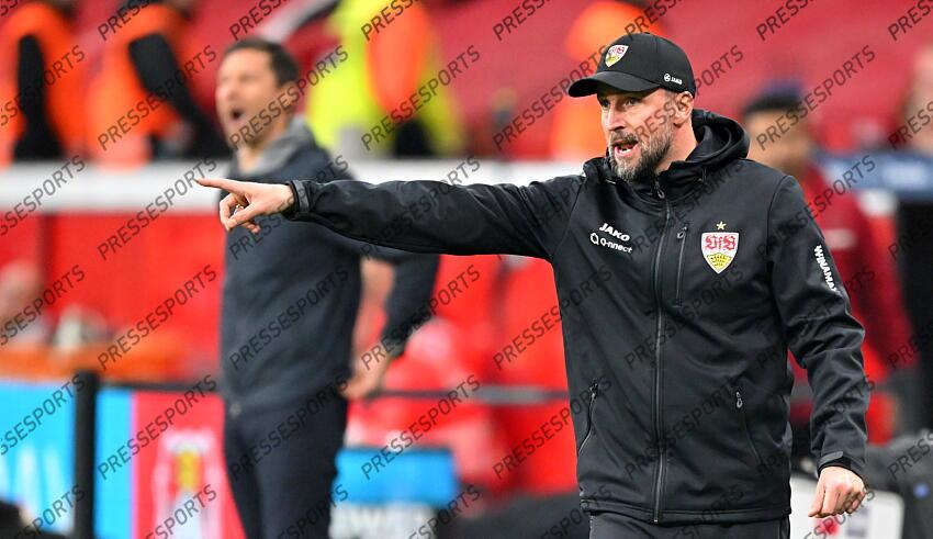 Trainer Sebastian Hoeness (Stuttgart) Leverkusen, 01.11.2024, Fussball, Bundesliga, Bayer 04 Leverkusen - VfB Stuttgart BAYER LEVERKUSEN-VfB STUTTGART (0-0) 