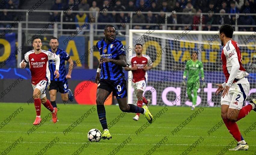 Foto IPP/Paolo Bona Milano 06/11//2024 UEFA Champions League di Calcio stagione 2024/2025 partita Inter-Arsenal Nella foto Marcus Thuram Italy Photo Press Worldwide Copyright INTER MILAN-ARSENAL (1-0) 