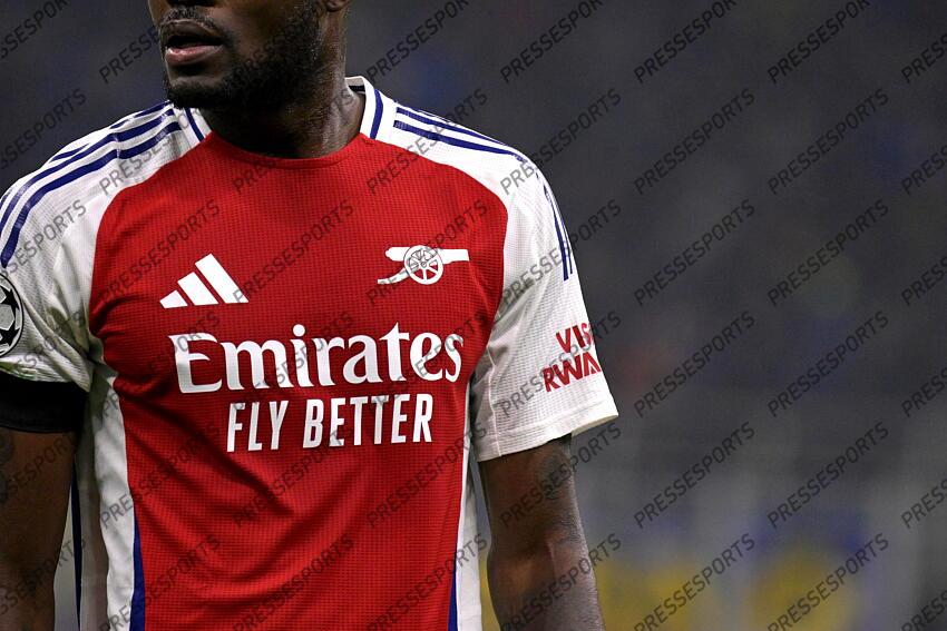 Foto IPP/Paolo Bona Milano 06/11//2024 UEFA Champions League di Calcio stagione 2024/2025 partita Inter-Arsenal Nella foto il logo dei Gunners Italy Photo Press Worldwide Copyright INTER MILAN-ARSENAL (1-0) 