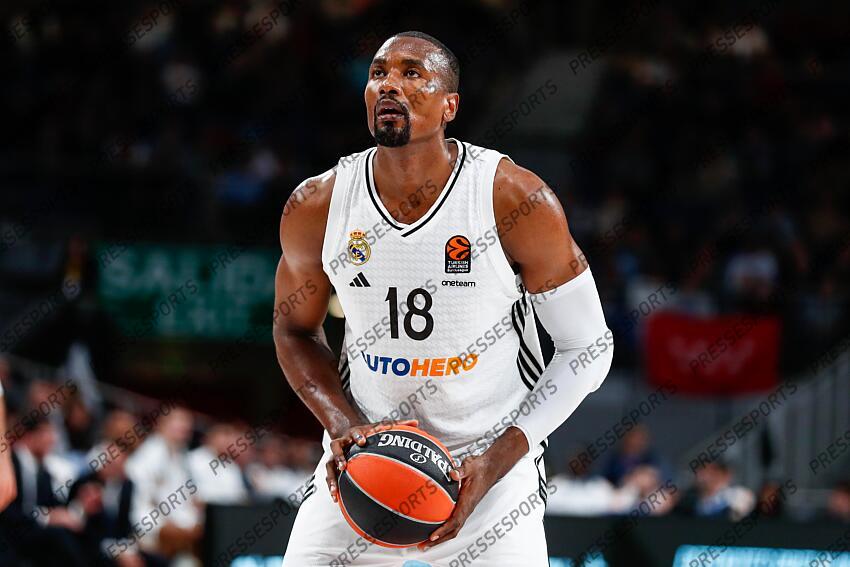 Serge Ibaka of Real Madrid in action during the Turkish Airlines EuroLeague Regular Season match between Real Madrid and Alba Berlin at Wizink Center on November 21, 2024 in Madrid, Spain. REAL MADRID-ALBA BERLIN (98-84) 