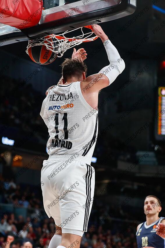 Mario Hezonja of Real Madrid in action during the Turkish Airlines EuroLeague Regular Season match between Real Madrid and Alba Berlin at Wizink Center on November 21, 2024 in Madrid, Spain. REAL MADRID-ALBA BERLIN (98-84) 