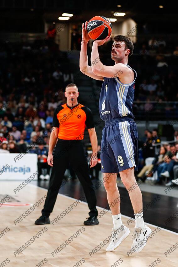 Jonas Mattisseck of Alba Berlin in action during the Turkish Airlines EuroLeague Regular Season match between Real Madrid and Alba Berlin at Wizink Center on November 21, 2024 in Madrid, Spain. REAL MADRID-ALBA BERLIN (98-84) 