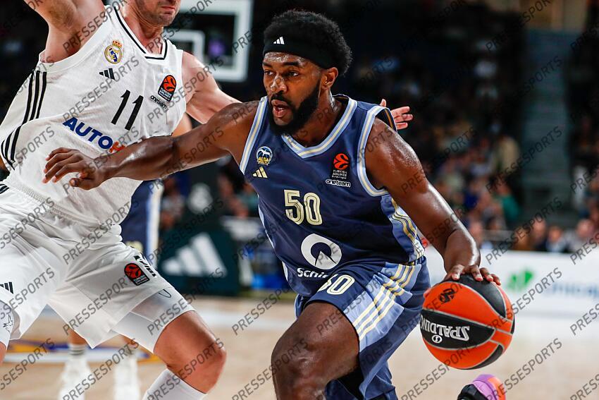 Trevion Williams of Alba Berlin in action during the Turkish Airlines EuroLeague Regular Season match between Real Madrid and Alba Berlin at Wizink Center on November 21, 2024 in Madrid, Spain. REAL MADRID-ALBA BERLIN (98-84) 