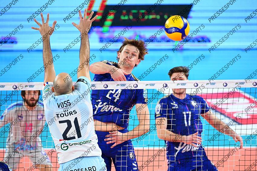 voss (guilherme) wetter (daniel) PARIS VOLLEY-TOURS (1-3) 