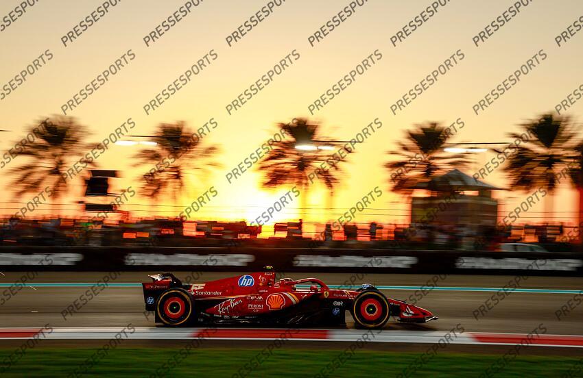 #55 Carlos Sainz (ESP, Scuderia Ferrari HP), F1 Grand Prix of Abu Dhabi at Yas Marina Circuit on December 8, 2024 in Abu Dhabi, United Arab Emirates. (Photo by HOCH ZWEI) GRAND PRIX D'ABU DHABI 