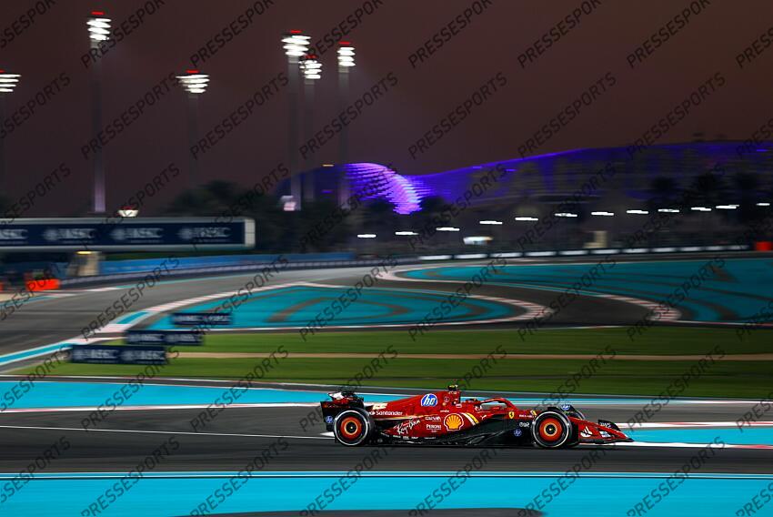 #55 Carlos Sainz (ESP, Scuderia Ferrari HP), F1 Grand Prix of Abu Dhabi at Yas Marina Circuit on December 8, 2024 in Abu Dhabi, United Arab Emirates. (Photo by HOCH ZWEI) GRAND PRIX D'ABU DHABI 