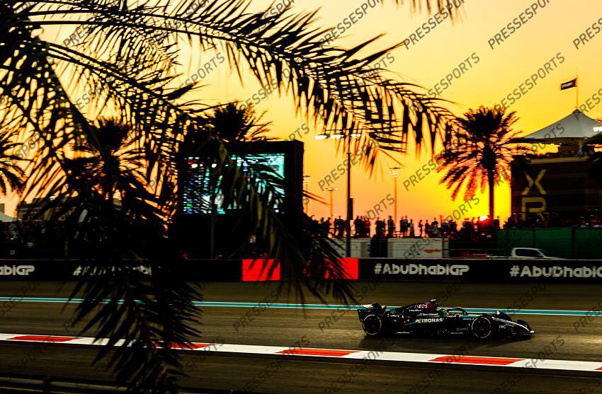 #44 Lewis Hamilton (GBR, Mercedes-AMG Petronas F1 Team), F1 Grand Prix of Abu Dhabi at Yas Marina Circuit on December 8, 2024 in Abu Dhabi, United Arab Emirates. (Photo by HOCH ZWEI) GRAND PRIX D'ABU DHABI 