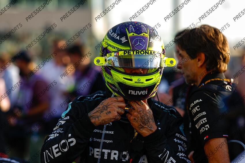 #44 Lewis Hamilton (GBR, Mercedes-AMG Petronas F1 Team), F1 Grand Prix of Abu Dhabi at Yas Marina Circuit on December 8, 2024 in Abu Dhabi, United Arab Emirates. (Photo by HOCH ZWEI) GRAND PRIX D'ABU DHABI 