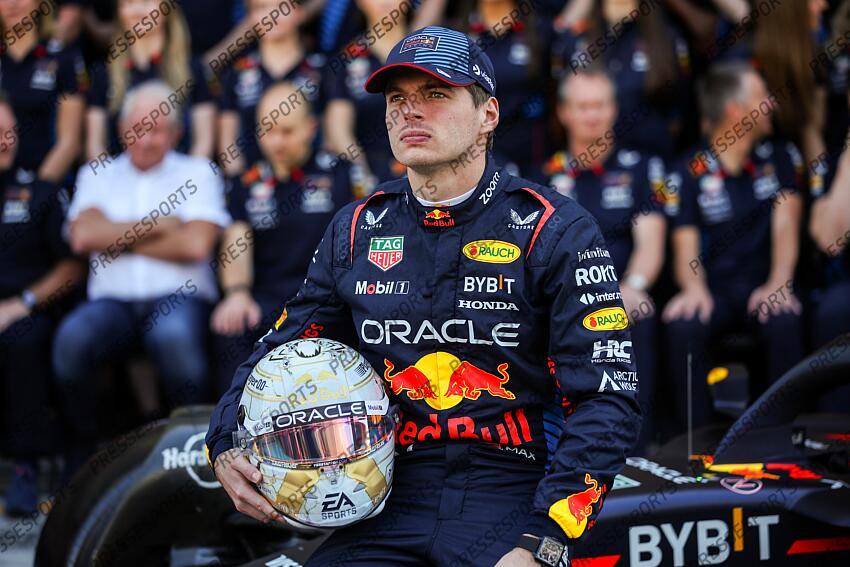 #1 Max Verstappen (NLD, Oracle Red Bull Racing), F1 Grand Prix of Abu Dhabi at Yas Marina Circuit on December 8, 2024 in Abu Dhabi, United Arab Emirates. (Photo by HOCH ZWEI) GRAND PRIX D'ABU DHABI 