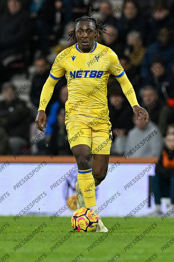 26.12.2024, Goldsands Stadium, Bournemouth, ENG, Premier League, AFC Bournemouth vs Crystal Palace, 18. Runde, im Bild Eberechi Eze of Crystal Palace // Eberechi Eze of Crystal Palace during the Premier League 18th round match between AFC Bournemouth and Crystal Palace at the Goldsands Stadium in Bournemouth, England on 2024/12/26. EXPA Pictures © 2024, PhotoCredit: EXPA/ Focus Images/ Jeremy Landey ATTENTION - for AUT, GER, FRA, ITA, SUI, POL, CRO, SLO only BOURNEMOUTH-CRYSTAL PALACE (0-0) 