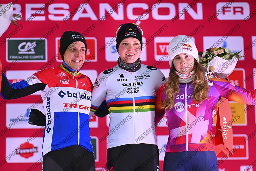 BESANCON, FRANCE - DECEMBER 29 : Brand Lucinda (NED) of Baloise Trek Lions, Van Empel Fem (NED) of Visma Lease A Bike and Vas Kata Blanka (HUN) of Team Sd Worx - Protime pictured during the podium ceremony of the 8th leg of the UCI Cyclocross World Cup series 2024-2025 for Women Elite in Besancon, France, 29/12/2024 ( Photo by Billy Ceusters / Photonews FEMMES ELITE BESANCON 