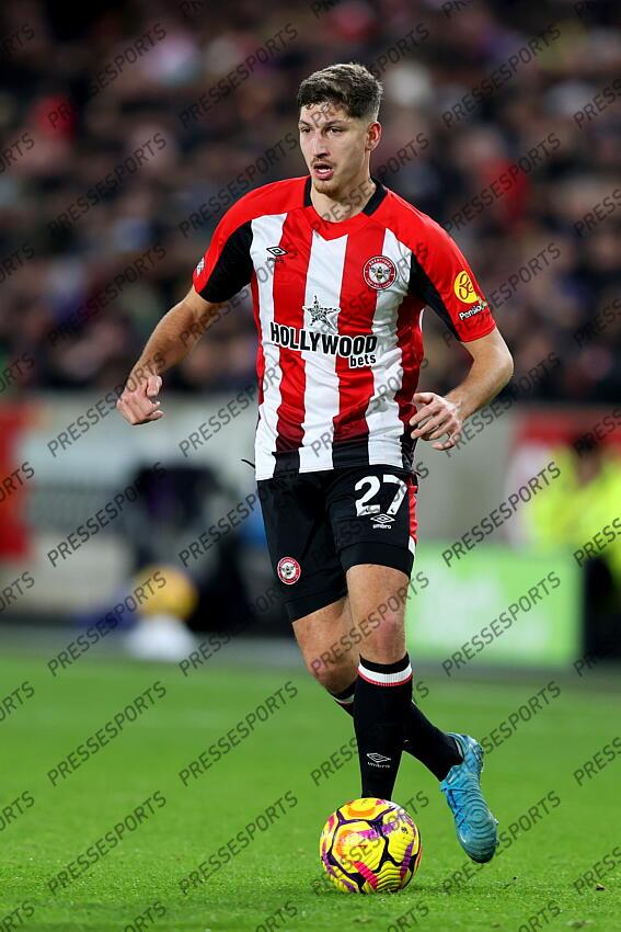 01 January 2025 - Premier League football - Brentford v Arsenal - Vitaly Janelt of Brentford. (Photo by Mark Leech). BRENTFORD-ARSENAL (1-3) 