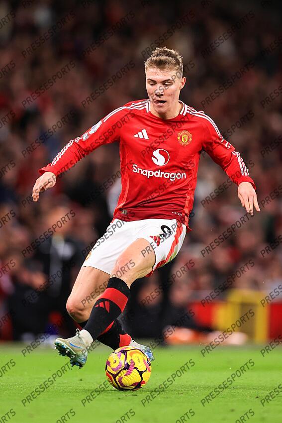 30th December 2024 - Premier League - Manchester United v Newcastle United - Rasmus Hojlund of Manchester United - Photo: Simon Stacpoole / Offside. MANCHESTER UNITED-NEWCASTLE UNITED (0-2) 