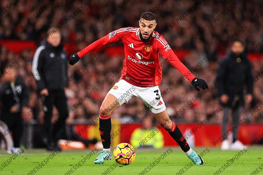 30th December 2024 - Premier League - Manchester United v Newcastle United - Noussair Mazraoui of Manchester United - Photo: Simon Stacpoole / Offside. MANCHESTER UNITED-NEWCASTLE UNITED (0-2) 