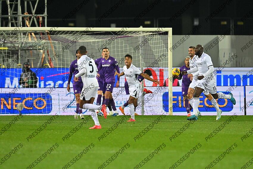 Foto IPP/Roberto Ramaccia Firenze 4/1/2025 Campionato di Calcio Serie A 2024/2025 Fiorentina vs Napoli Nella foto David Neres esulta dopo aver segnato il gol del 0-1 Italy Photo Press - World Copyright FIORENTINA-NAPLES (0-3) 