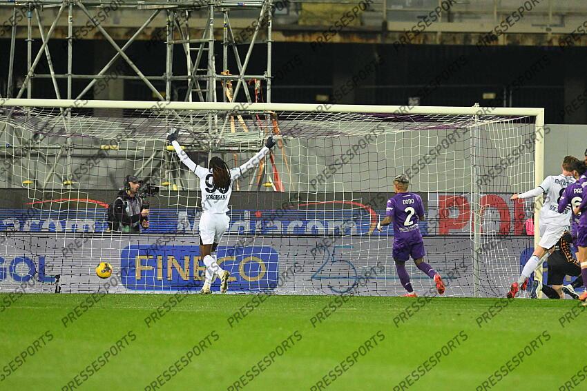 Foto IPP/Roberto Ramaccia Firenze 4/1/2025 Campionato di Calcio Serie A 2024/2025 Fiorentina vs Napoli Nella foto David Neres Segna il gol del 0-1 Italy Photo Press - World Copyright FIORENTINA-NAPLES (0-3) 