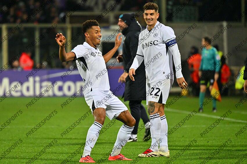 Foto IPP/Felice De Martino Firenze 04/01/2025 Calcio Campionato serie A 2024-2025 Fiorentina - Napoli Nella foto: Esultanza dopo il gol di David Neres Italy Photo Press World Copyright FIORENTINA-NAPLES (0-3) 