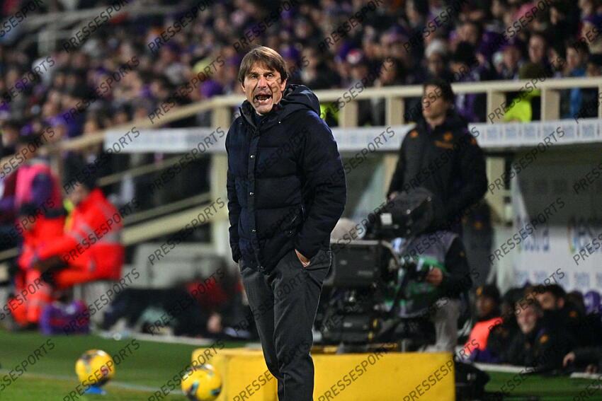Foto IPP/Felice De Martino Firenze 04/01/2025 Calcio Campionato serie A 2024-2025 Fiorentina - Napoli Nella foto: Antonio Conte Italy Photo Press World Copyright FIORENTINA-NAPLES (0-3) 