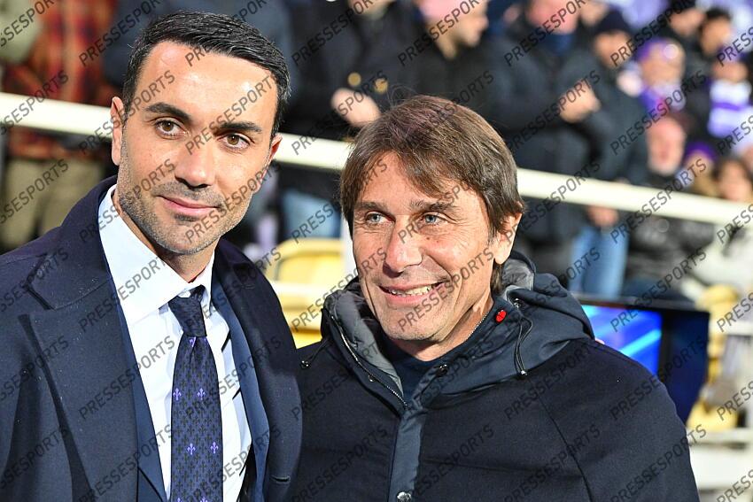 Foto IPP/Roberto Ramaccia Firenze 4/1/2025 Campionato di Calcio Serie A 2024/2025 Fiorentina vs Napoli Nella foto Antonio Conte allenatore del Napoli con Raffaele Palladino allenatore della Fiorentina Italy Photo Press - World Copyright FIORENTINA-NAPLES (0-3) 