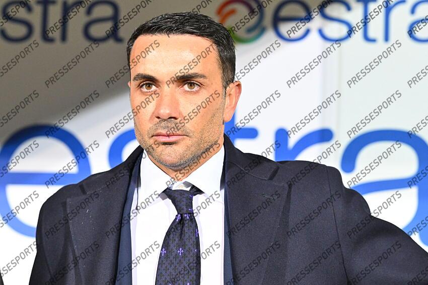 Foto IPP/Roberto Ramaccia Firenze 4/1/2025 Campionato di Calcio Serie A 2024/2025 Fiorentina vs Napoli Nella foto Raffaele Palladino allenatore della Fiorentina Italy Photo Press - World Copyright FIORENTINA-NAPLES (0-3) 