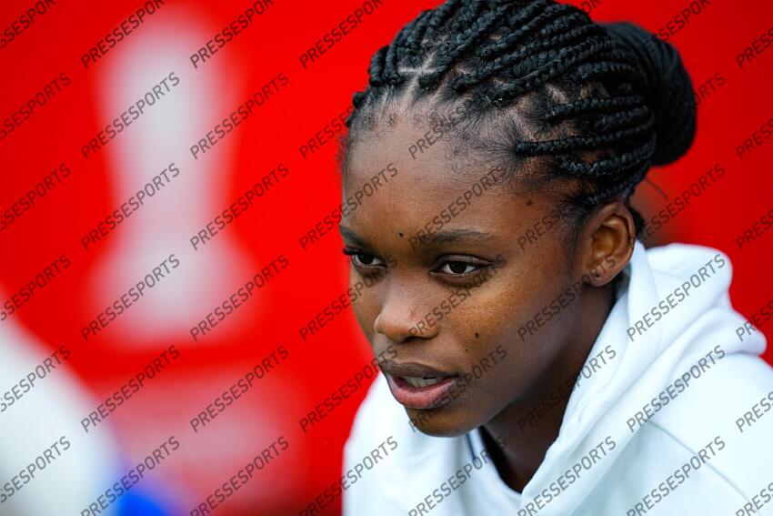 Linda Caicedo of Real Madrid looks on during the Spanish Women League, Liga F, football match played between Atletico de Madrid and Real Madrid at Centro Deportivo Wanda Alcala de Henares on January 05, 2025, in Madrid, Spain. (F) ATLETICO MADRID-(F) REAL MADRID (1-2) 