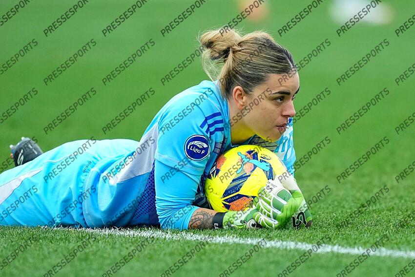 Misa Rodriguez of Real Madrid in action during the Spanish Women League, Liga F, football match played between Atletico de Madrid and Real Madrid at Centro Deportivo Wanda Alcala de Henares on January 05, 2025, in Madrid, Spain. (F) ATLETICO MADRID-(F) REAL MADRID (1-2) 