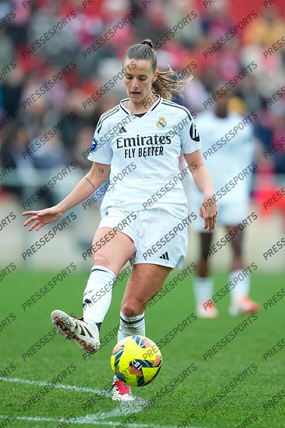 Sandie Toletti of Real Madrid in action during the Spanish Women League, Liga F, football match played between Atletico de Madrid and Real Madrid at Centro Deportivo Wanda Alcala de Henares on January 05, 2025, in Madrid, Spain. (F) ATLETICO MADRID-(F) REAL MADRID (1-2) 