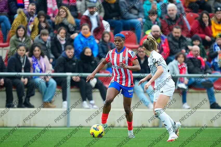 Rasheedat Ajibade of Atletico de Madrid and Olga Carmona of Real Madrid in action during the Spanish Women League, Liga F, football match played between Atletico de Madrid and Real Madrid at Centro Deportivo Wanda Alcala de Henares on January 05, 2025, in Madrid, Spain. (F) ATLETICO MADRID-(F) REAL MADRID (1-2) 
