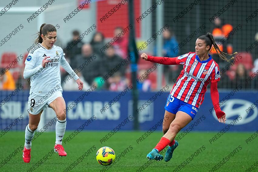 Silvia Lloris of Atletico de Madrid and Signe Bruun of Real Madrid in action during the Spanish Women League, Liga F, football match played between Atletico de Madrid and Real Madrid at Centro Deportivo Wanda Alcala de Henares on January 05, 2025, in Madrid, Spain. (F) ATLETICO MADRID-(F) REAL MADRID (1-2) 