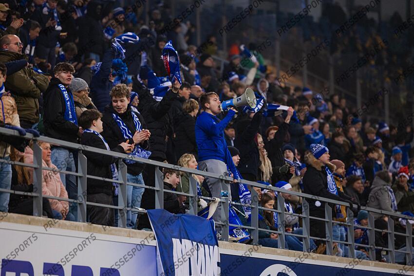 LA GANTOISE-UNION ST GILLOISE (1-3) Supporters du K.A.A. Gent 