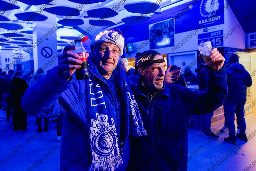 LA GANTOISE-UNION ST GILLOISE (1-3) Supporters du K.A.A. Gent 