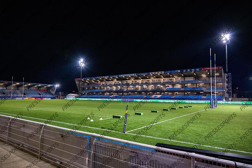 CASTRES-BULLS 