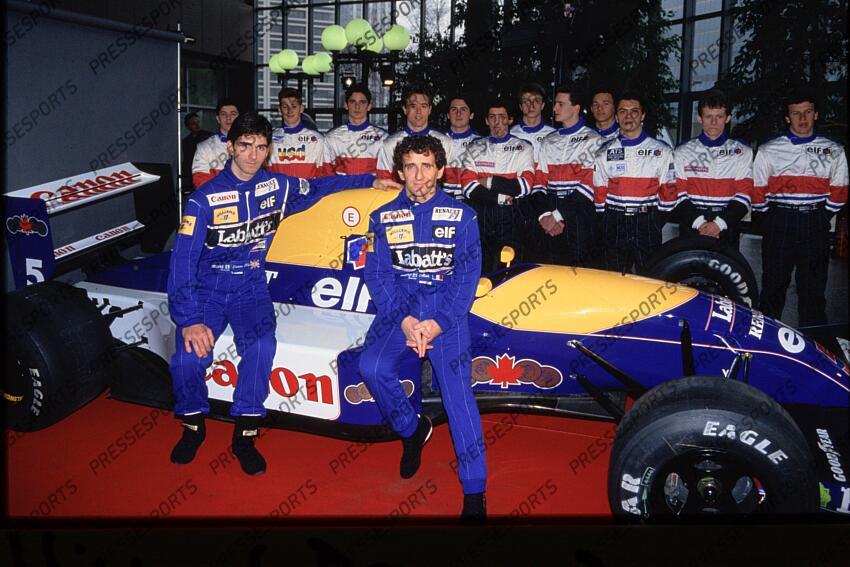 AUTOMOBILE 1993 PRESENTATION PILOTES ELF