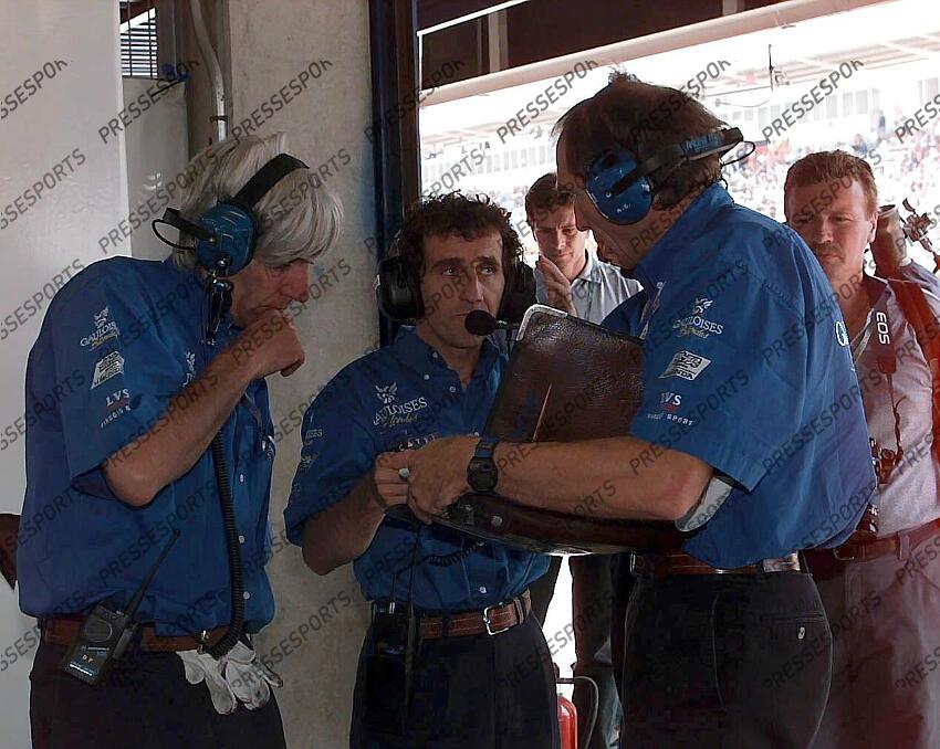 AUTOMOBILE CHPT DU MONDE 1997 ESSAIS GP D'ESPAGNE
