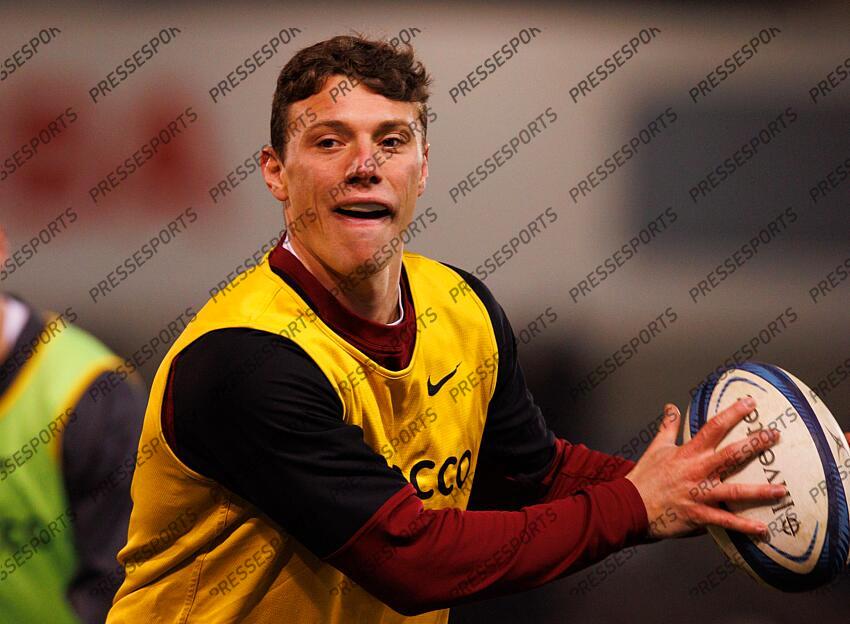 Investec Champions Cup Round 4, Salford Community Stadium, Manchester 19/1/2025 Sale Sharks vs RC Toulon Toulon's Paolo Garbisi warms up ahead of the game Mandatory Credit ©INPHO/Tom Maher SALE-TOULON (33-7) 
