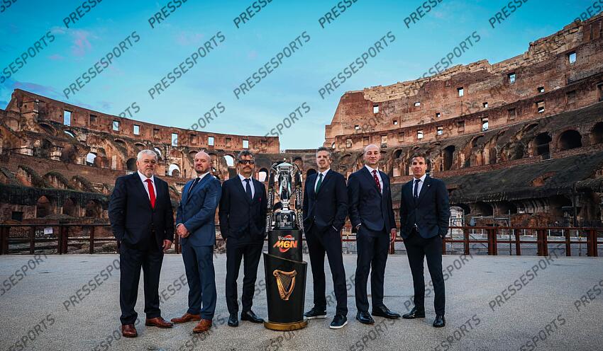 2024 Guinness Six Nations Championship Launch, Rome, Italy 21/1/2025 Pictured (L-R) Wales’ head coach Warren Gatland, Scotland head coach Gregor Townsend, France head coach Fabien Galthié, Ireland head coach Simon Easterby, England head coach Steve Borthwick and Italy head coach Gonzalo Quesada at the launch of the 2025 Guinness Men’s Six Nations Championship at the Colosseum in Rome Mandatory Credit ©INPHO/Billy Stickland PRESENTATION TOURNOI DES VI NATIONS 